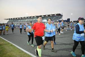 BIB: 512, 173, 527, 4327, 5177, 53172, 529
                            <button type="button" onclick="openModal(10465157)" class="btn btn-primary btn-sm float-right btn-popup" data-toggle="modal" data-target=".modal-high-quality">
                        <i class="fas fa-shopping-cart"></i> Add to Cart
                    </button>
                                            <button type="button" onclick="isThisMe(10465157, true)" class="btn btn-success btn-sm float-right btn-popup btn-isme hidden" data-toggle="tooltip" data-placement="bottom" title="นี่คือรูปของคุณใช่ไหม คลิกที่นี่เพื่อเอาเข้าอัลบั้ม">
                        <i class="fas fa-plus"></i> Add to album
                    </button>
                    <button type="button" onclick="isThisMe(10465157, false)" class="btn btn-warning btn-sm float-right btn-popup btn-isnotme hidden">
                        <i class="fas fa-ban"></i> Remove from album
                    </button>